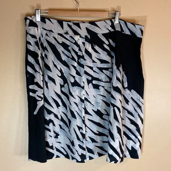 #83 DKNYC A-Line Skirt, Black & White,  Size 16 - Picture 1 of 5
